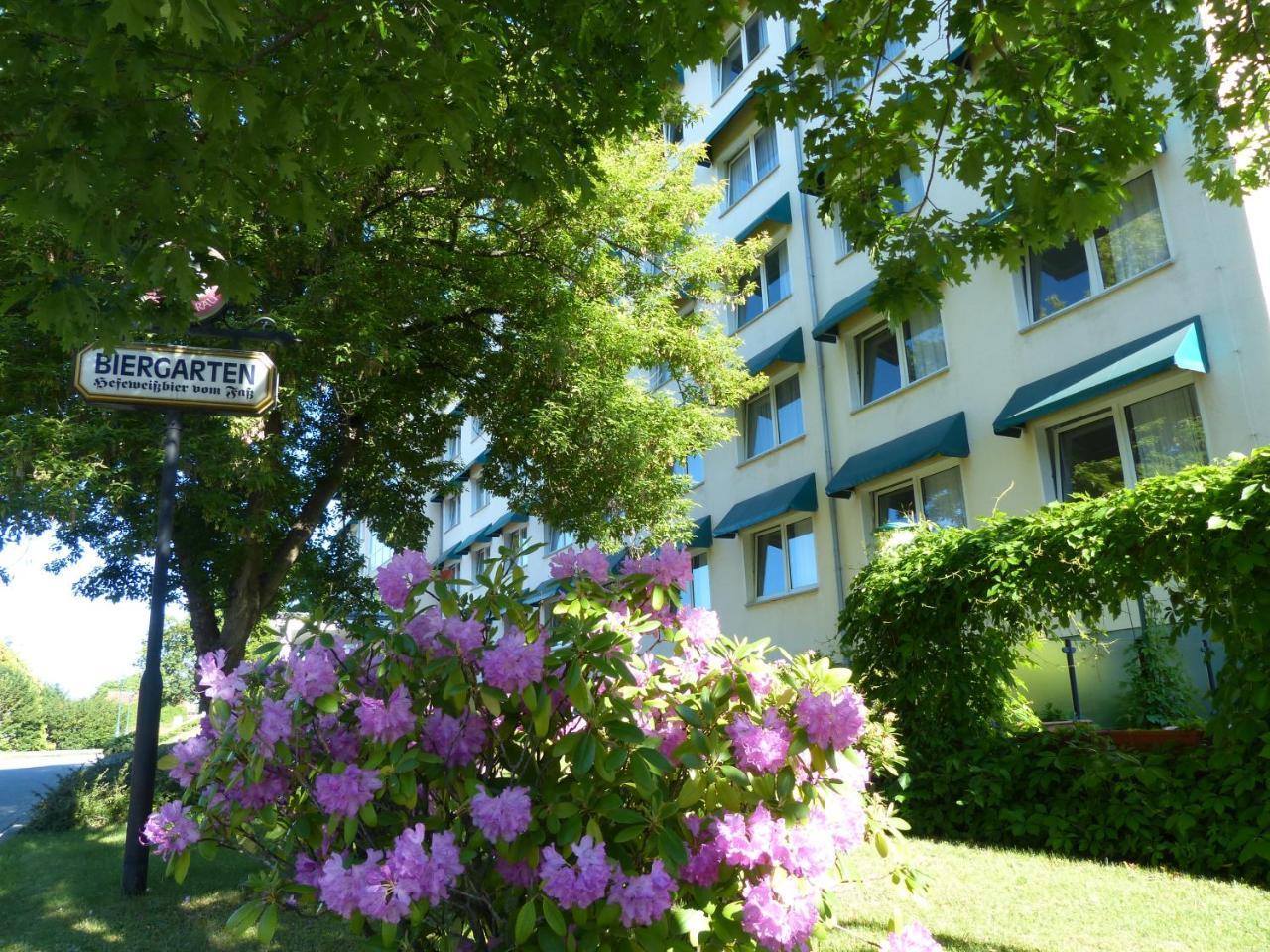 Lat Hotel & Apartmenthaus Berlin Eisenhüttenstadt Extérieur photo